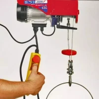 Zdvihák lanový elektrický 550W 250kg
