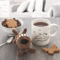Hrnček 0,39L porcelánový + hračka