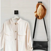 Háčik kúpeľňový samolepiaci