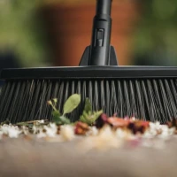 Zmeták Fiskars s násadou M